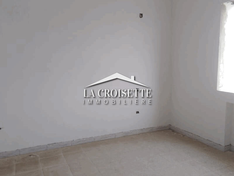 Appartement en cours de finition à usage bureautique H+3 aux Jardins de Carthage